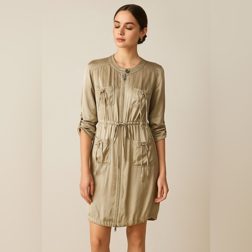Studio D by Dianne Wennerwald Silver Silk Zip Front Dress/Jacket Size 8